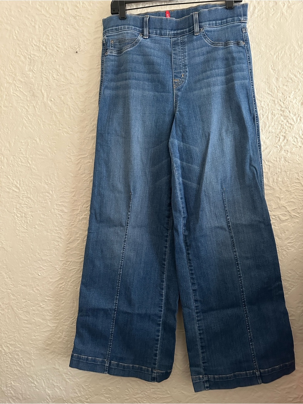 SPANX Seamed Front Wide Leg Pull-On High Rise Flare Jeans Medium Wash Large - Picture 2 of 7